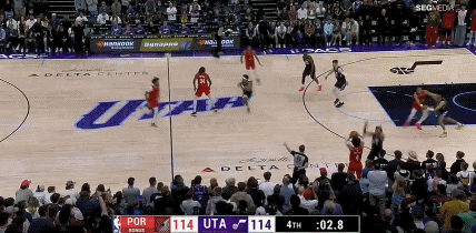 谈球吧体育app下载这演技!开拓者末节最后罚球6中2&绝杀空篮打铁 硬进加时输球