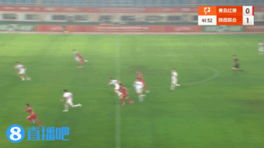 谈球吧(中国)官方网站半场-艾尼瓦尔远射破门李亚楠黄油手送礼 陕西联合1-0青岛红狮